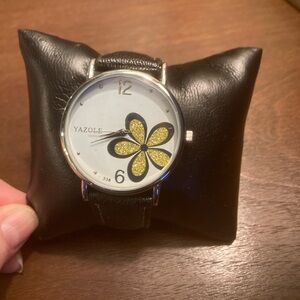 Yazole watch NEW